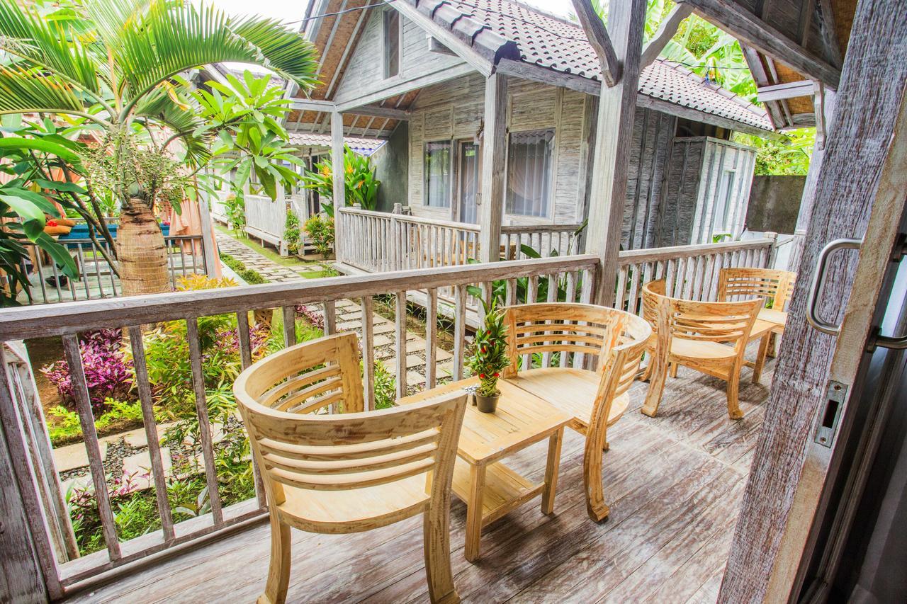 The Syron Huts Lembongan Hotel Buitenkant foto