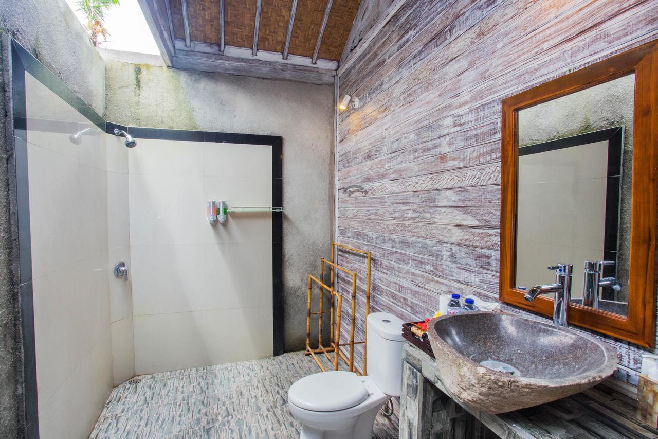 The Syron Huts Lembongan Hotel Buitenkant foto