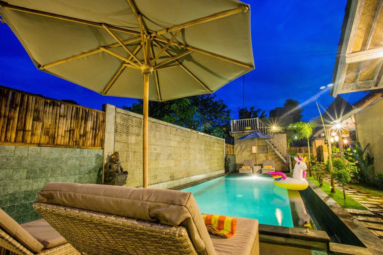 The Syron Huts Lembongan Hotel Buitenkant foto