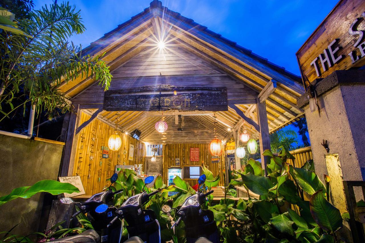 The Syron Huts Lembongan Hotel Buitenkant foto