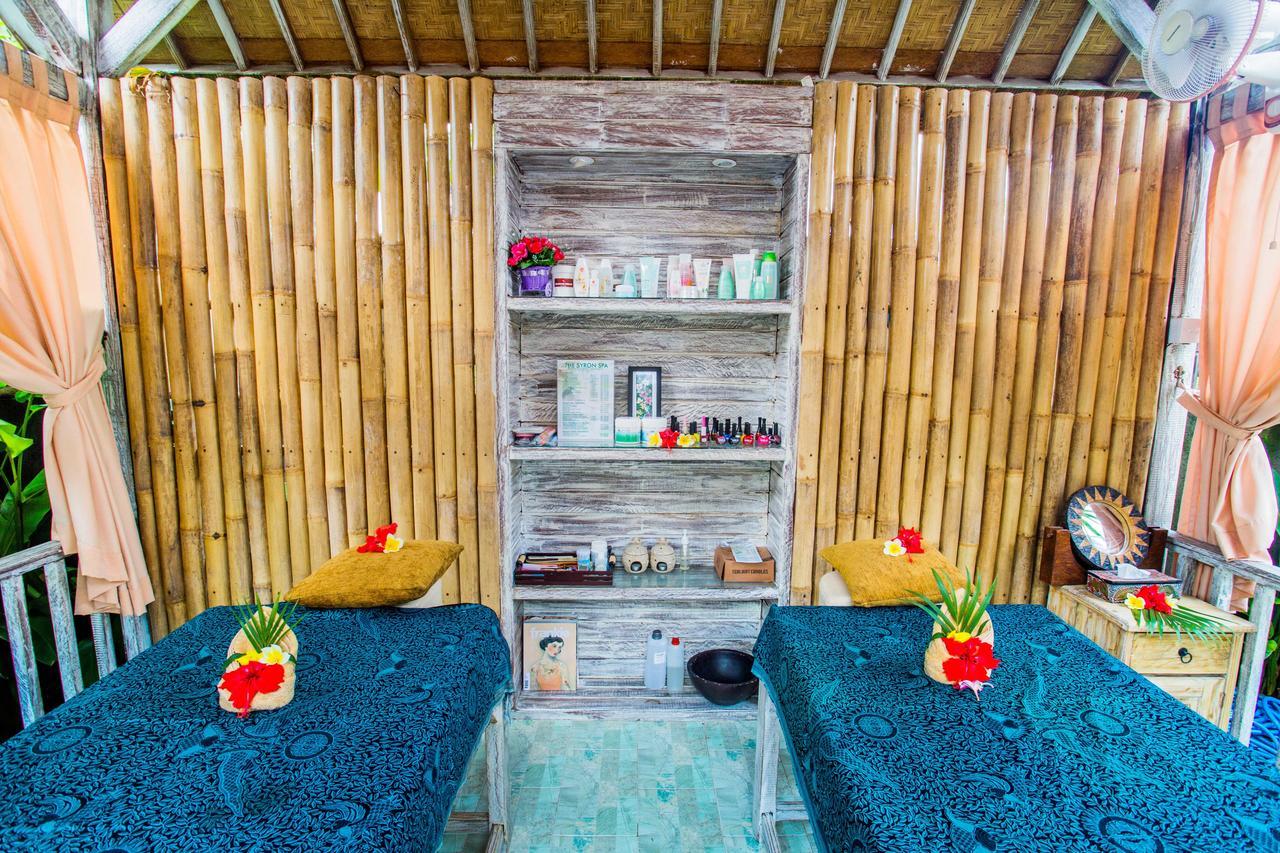 The Syron Huts Lembongan Hotel Buitenkant foto